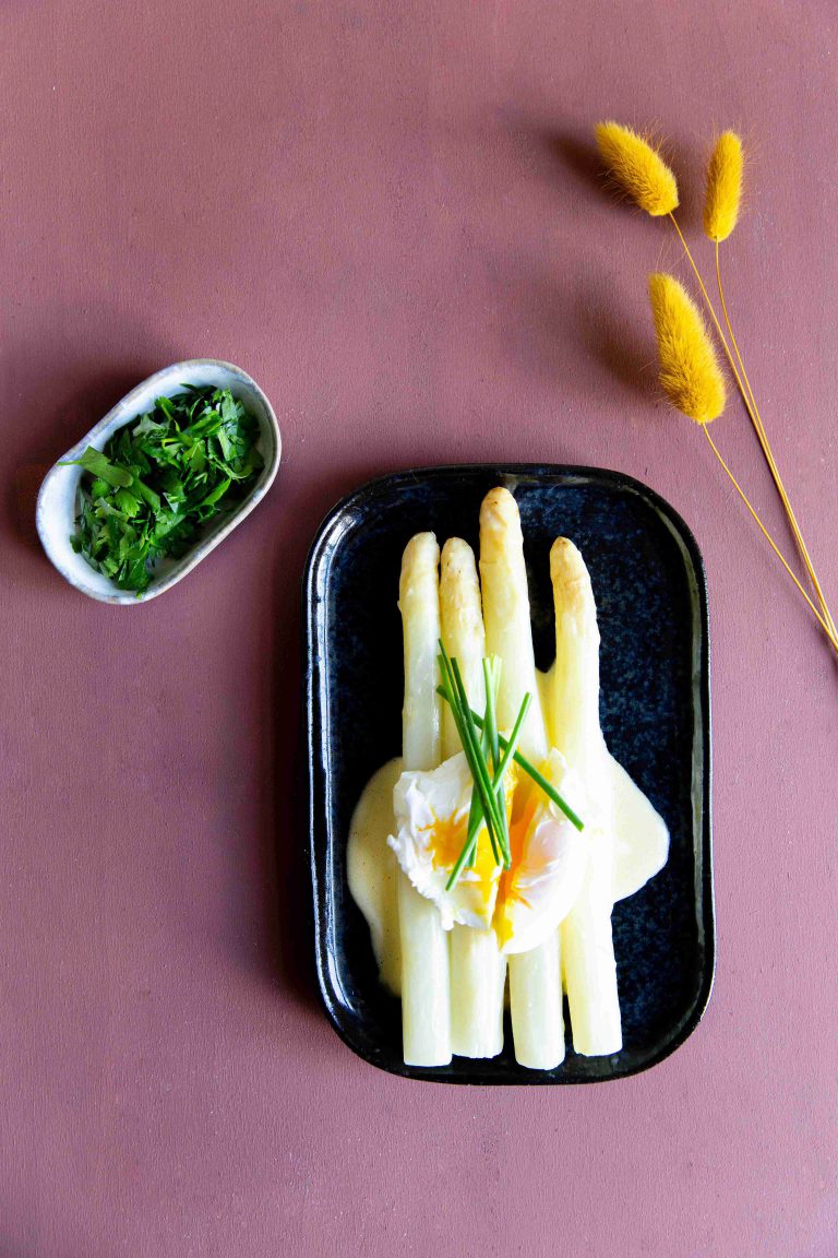 Spargel mit Sauce hollandaise - Anja Tanas Rezepte