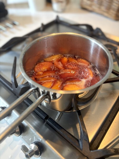 Pfirsich kochen für Sirup